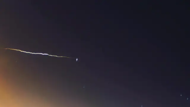 The meteor captured on a phone camera