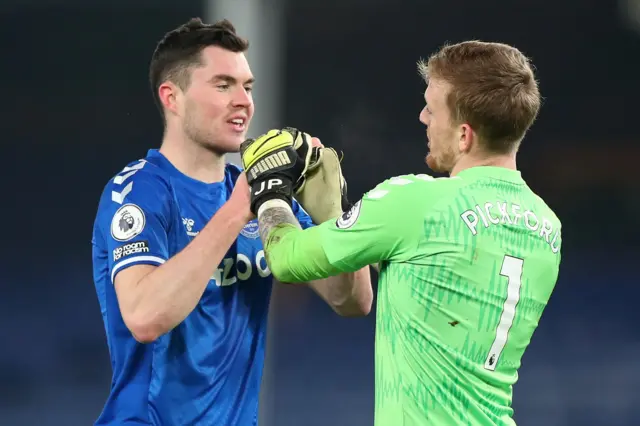 Jordan Pickford and Michael Keane celebrate