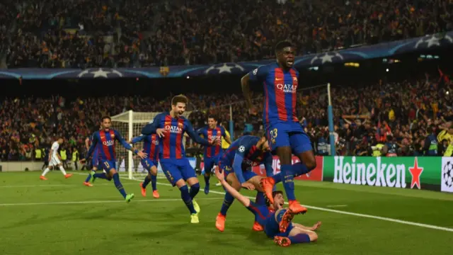 Barcelona celebrate after Sergi Roberto's late winner against PSG in 2017