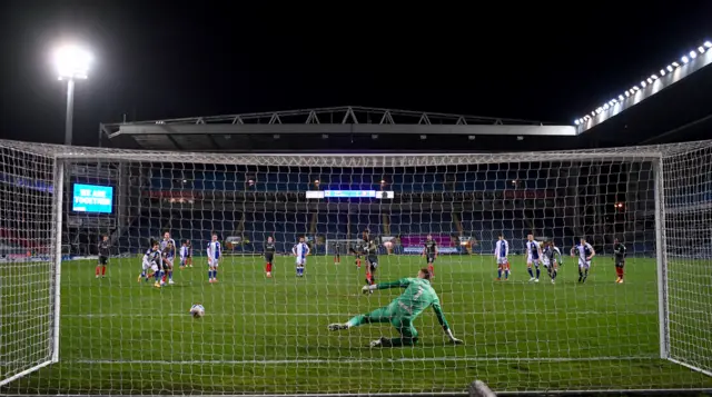 Ivan Toney scores a penalty