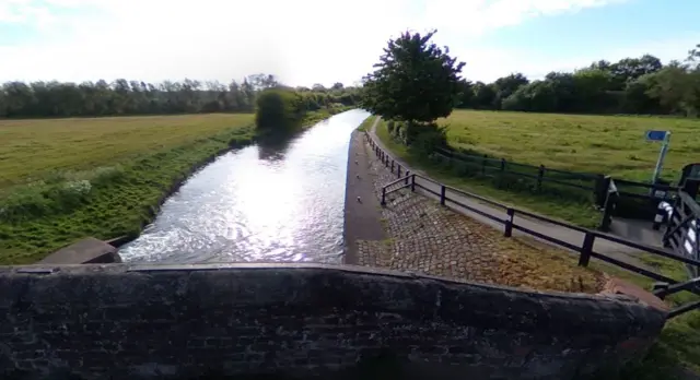 Swarkestone Lock