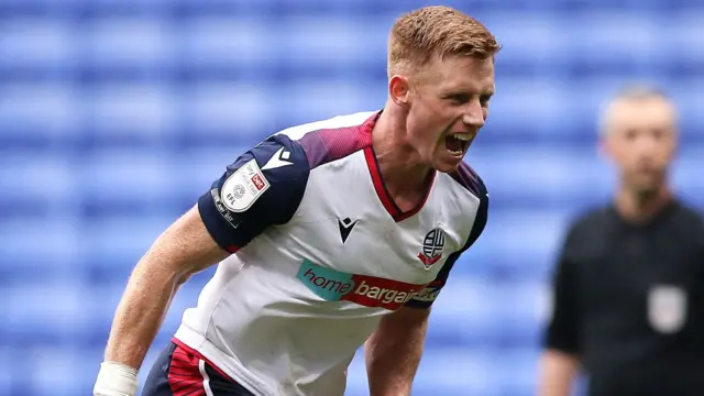 Eoin Doyle celebration