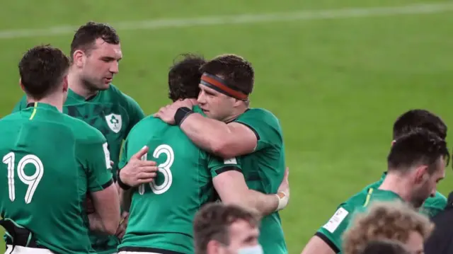 Robbie Henshaw hugs CJ Stander