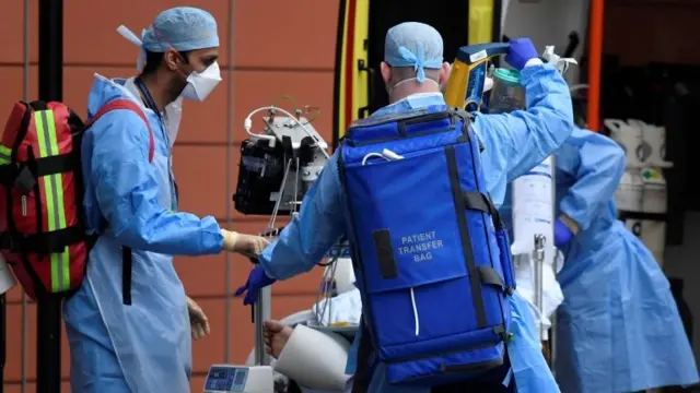 Hospital staff in PPE