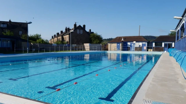 Hathersage Swimming Pool