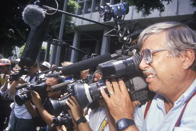 Camera crews at the OJ Simpson trial