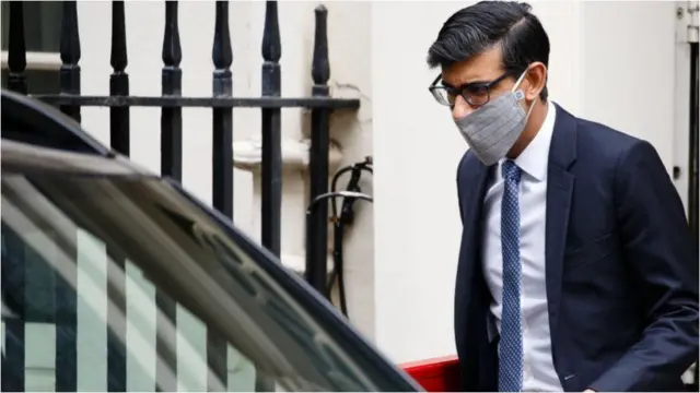 Rishi Sunak outside Downing Street