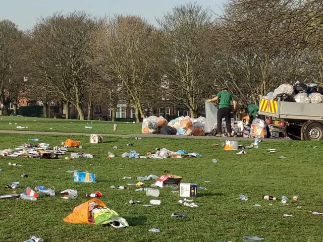 Litter being collected on Woodhouse Moor