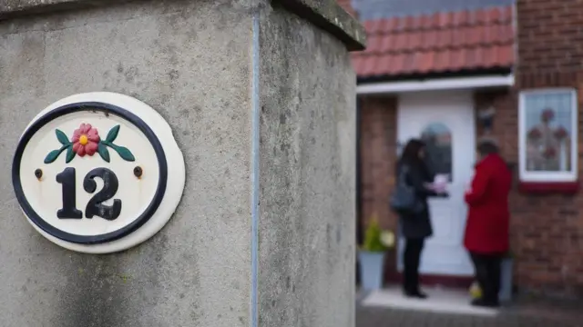 Doorstep campaigning