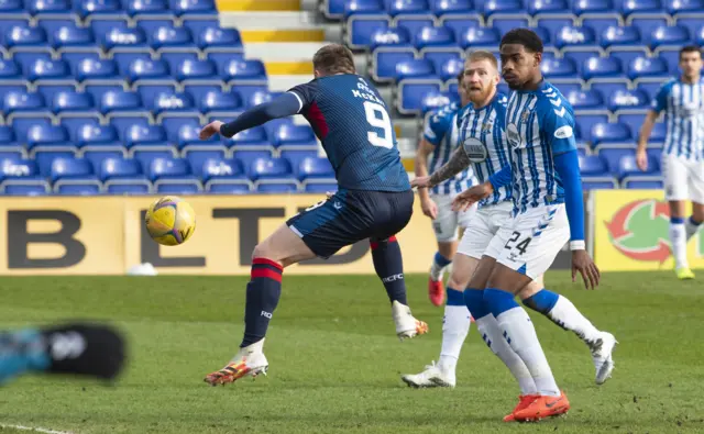 Billy Mckay scores v Kilmarnock