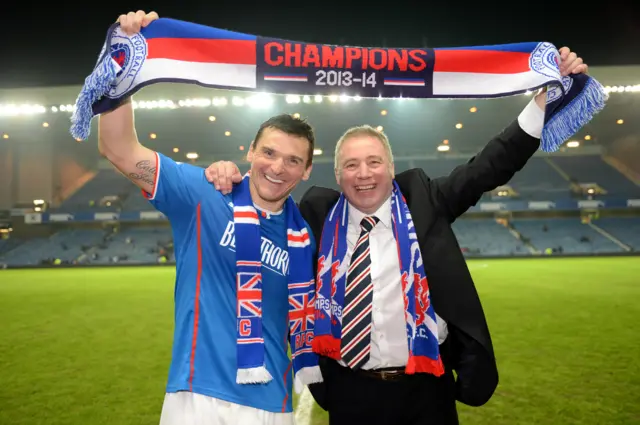 Lee McCulloch and former Rangers manage Ally McCoist