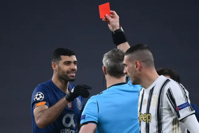 Taremi is sent off for Porto