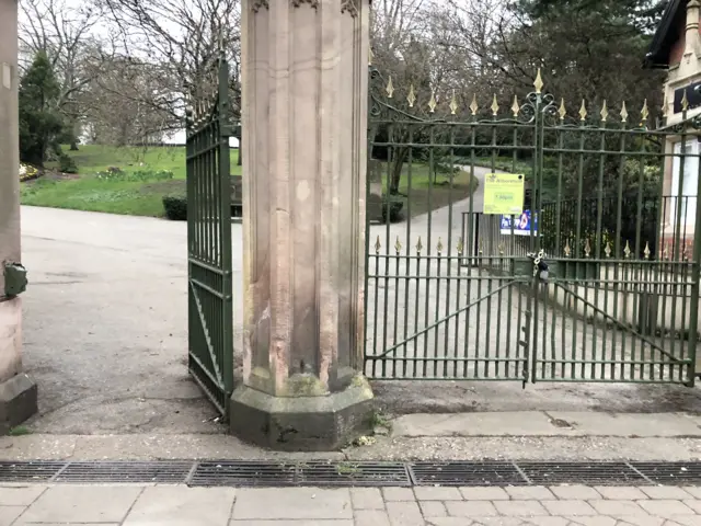 Arboretum gates open