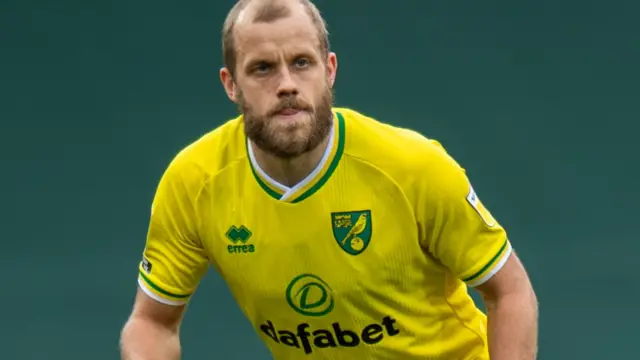 Teemu Pukki in action for Norwich