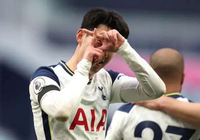 Son Heung-Min scores for Tottenham