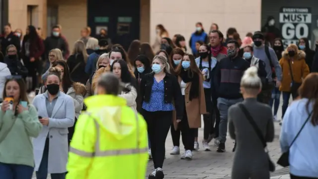 Queue of shoppers in Cardiff