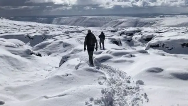 Snow in the Peak District