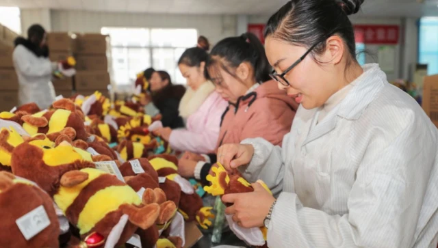 Chinese workers in toy factory in Jiangsu