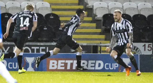 St Mirren stunned Rangers 3-2 in the League Cup last eight