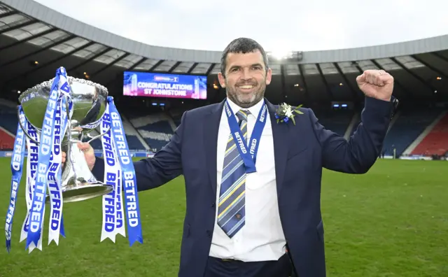 St Johnstone boss Callum Davidson with the League Cup