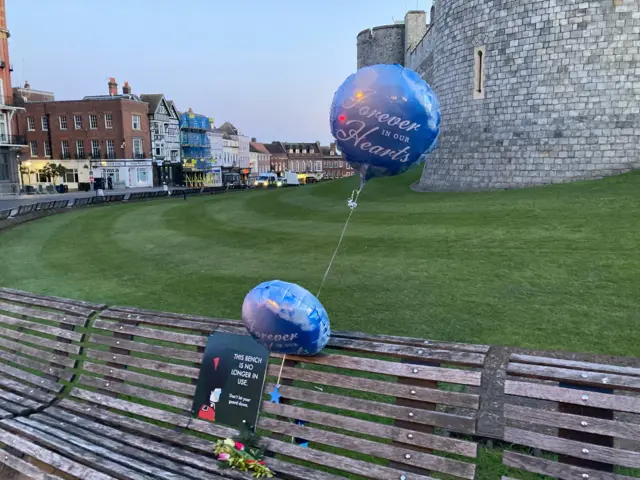 Balloons left outside Windsor Castle