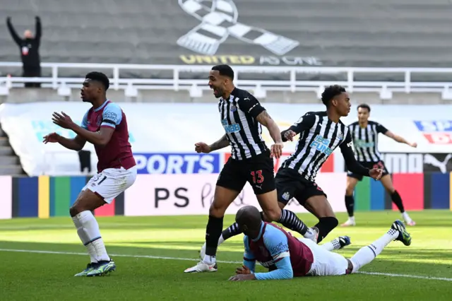 Joe Willock, Newcastle United, West Ham United