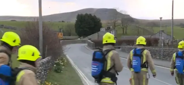 Firefighters on three peaks