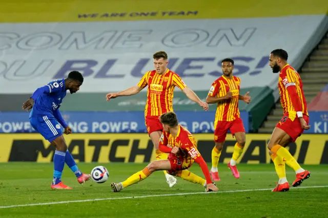 Kelechi Iheanacho scores for Leicester