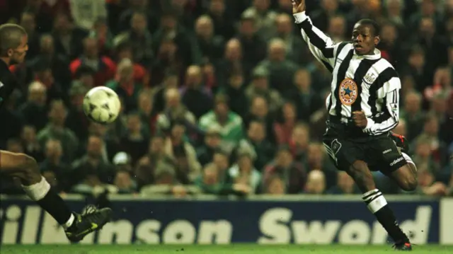 Faustino Asprilla scores