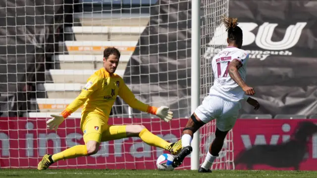 Begovic saves from Toney