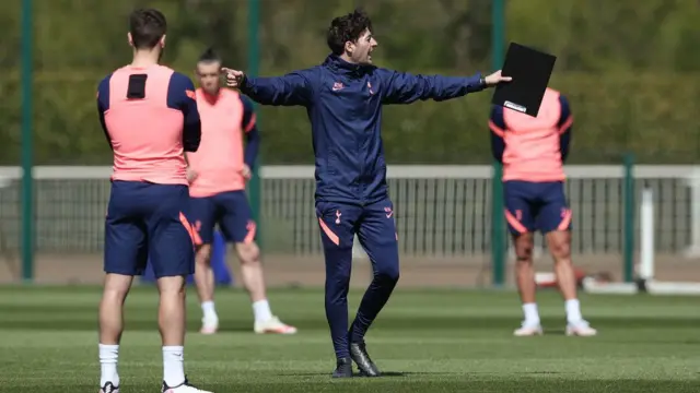 Ryan Mason takes Tottenham training