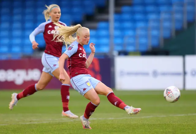 Freya Gregory scores for Aston Villa