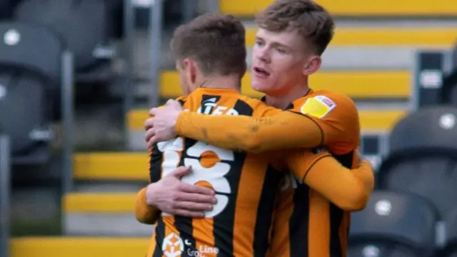 Hull celebrate