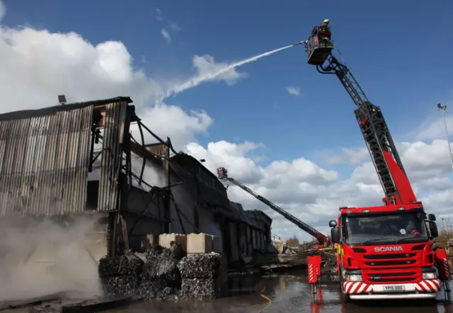 Firefighters tackle Balby blaze