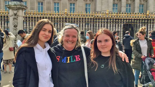 The Simester family visited the palace to pay their respects