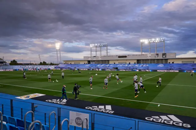 Real Madrid, Osasuna, La Liga, warm-ups