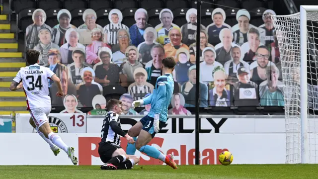 Hamilton's Ross Callachan (left) puts a strike narrowly wide