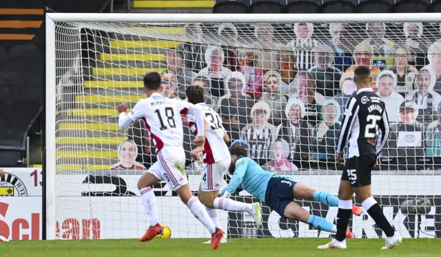 Ross Callachan gives Hamilton the lead at St Mirren