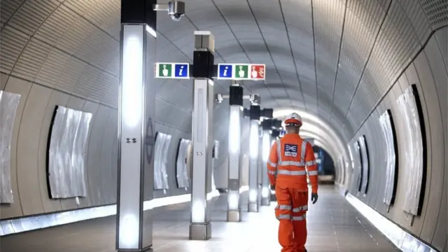 Crossrail worker in station