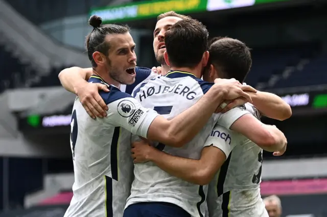 Spurs celebrate