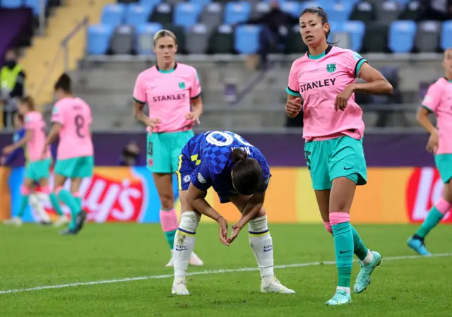 Sam Kerr rues a missed chance