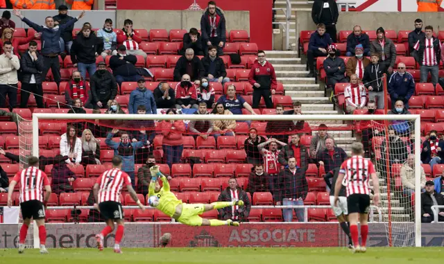 Lee Burge saves Jorge Grant's penalty