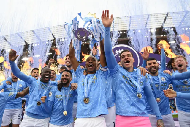 Manchester City lift the title