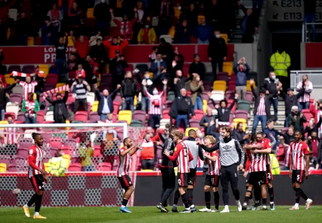 Brentford players celebrate win