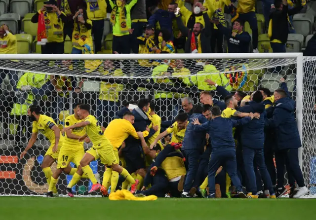 Villarreal celebrate