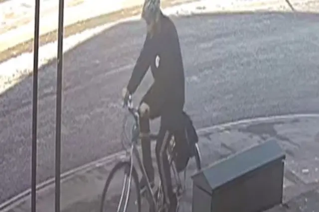 CCTV image of cyclist