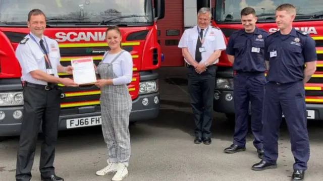 Lauren Mottram receiving her commendation