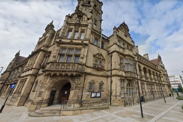 County Hall, Wakefield