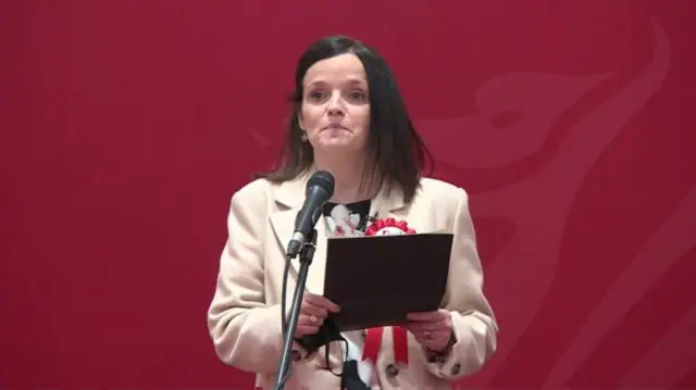 Buffy Williams makes speech at Rhondda declaration after winning seat from Plaid Cymru