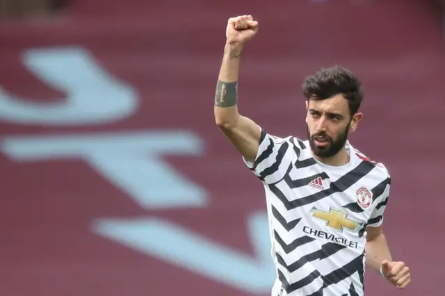 Bruno Fernandes scores for Manchester United